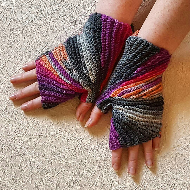 Crochet Mittens - Pretty Ideas