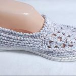 Crochet Flower Moccasin Shoes