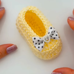 Baby Shoes With Dotted Bow