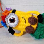 Crochet Hawaiian Minion