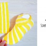 Knit Simple Swirled Slippers