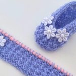 Knit Triple Daisy Baby Shoes